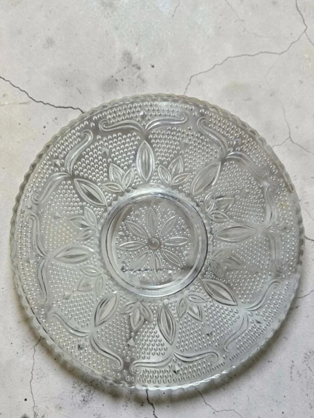 VINTAGE HERITAGE FEDERAL GLASS 10 1/4